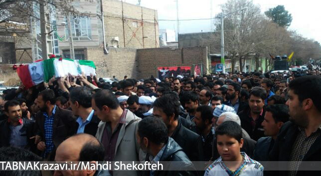 گزارش تصویری؛تشییع شهید چهارشنبه سوری مشهد در باخرز