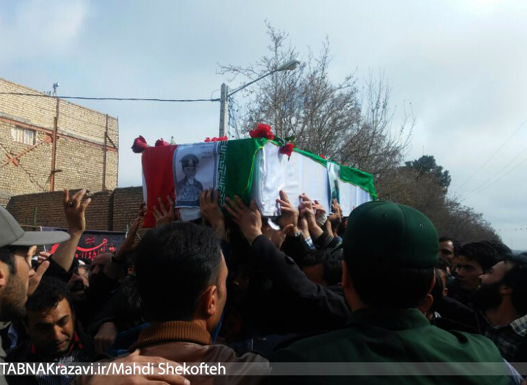 گزارش تصویری؛تشییع شهید چهارشنبه سوری مشهد در باخرز
