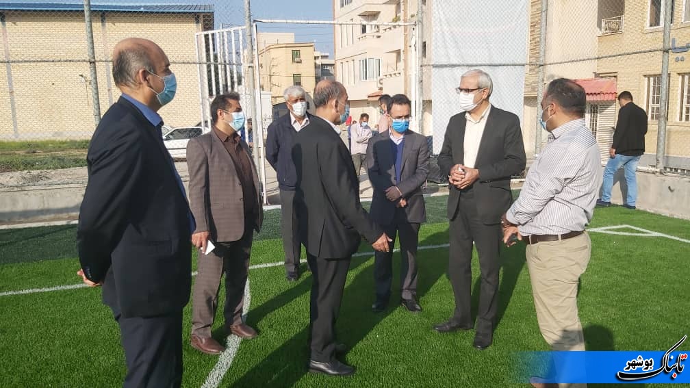 زمین مینی فوتبال شهر بوشهر به بهره برداری رسید