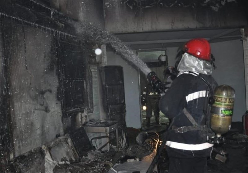 آتش‌سوزی در کارخانه مواد غذایی در اتوبان کرج ـ قزوین با ۲۴ نفر مصدوم