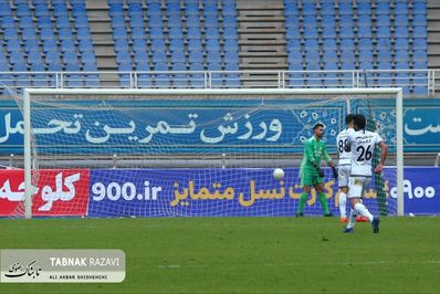 گزارش تصویری فوتبال حذفی نساجی مازندران _گل گهر سیرجان