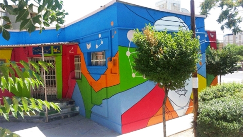 خلق نقاشی دیواری با عنوان مغز متفکر توسط هنرمند خوش ذوق اراکی خلق نقاشی دیواری با عنوان مغز متفکر توسط هنرمند خوش ذوق اراکی