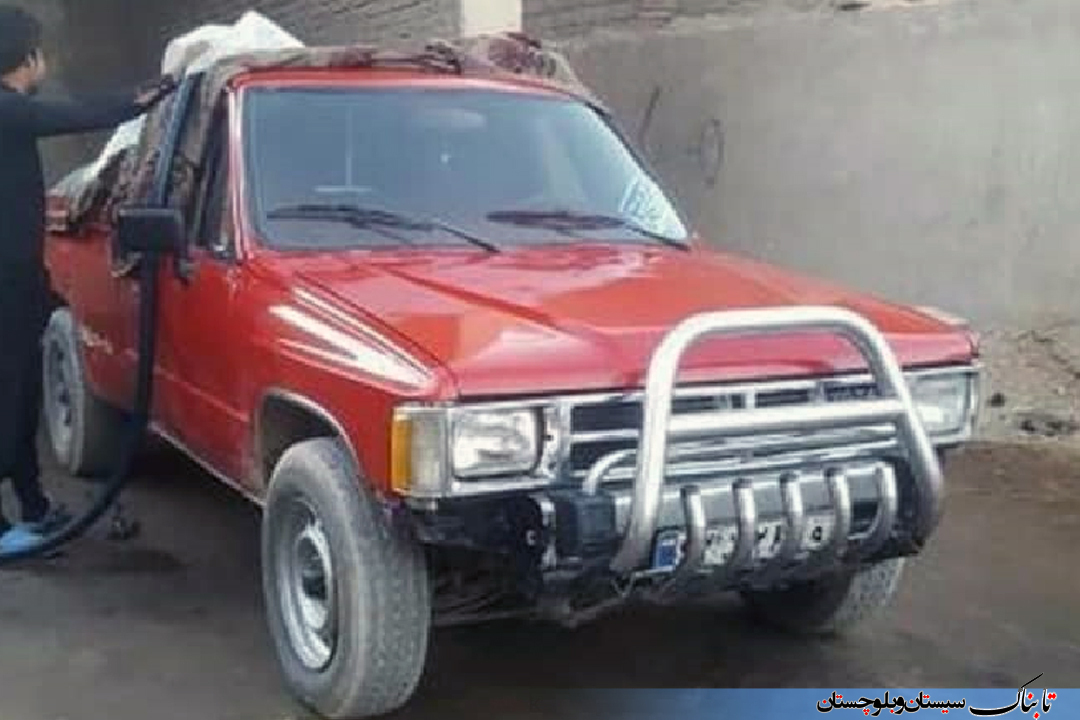 پلاکهای جالب این قاچاقچی ها / قاچاقچیهایی با خودروی پلاک دبی پلاکهای جالب این قاچاقچی ها / قاچاقچیهایی با خودروی پلاک دبی