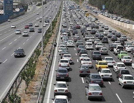 ثبت ۲۱ میلیون تردد در محورهای مواصلاتی استان قزوین ثبت ۲۱ میلیون تردد در محورهای مواصلاتی استان قزوین