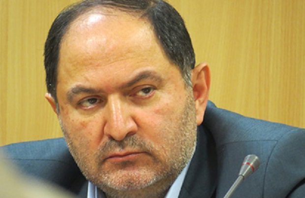 بی اطلاعی فرماندار رشت از قانون و هزینه های آن برای شهروندان رشتی! بی اطلاعی فرماندار رشت از قانون و هزینه های آن برای شهروندان رشتی!