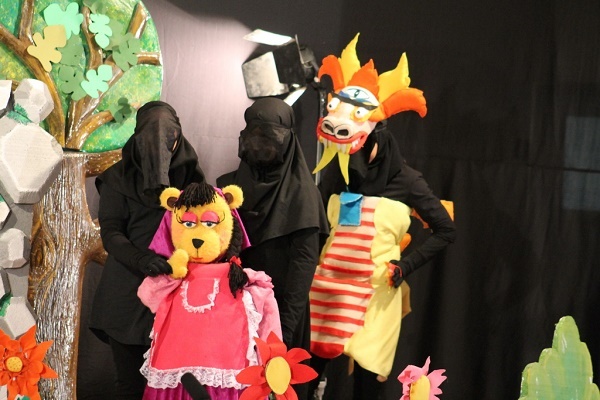 آغاز رقابت گروه‌های نمایشی در هجدهمین جشنواره هنرهای نمایشی کانون خوزستان