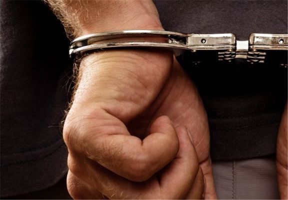 سارق طلا و جواهرات؛ حین فرار توسط پلیس قزوین دستگیر شد سارق طلا و جواهرات؛ حین فرار توسط پلیس قزوین دستگیر شد