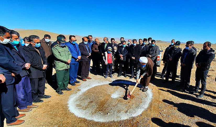 کلنگ ساخت کارخانه لمینت در اقلید زده شد کلنگ ساخت کارخانه لمینت در اقلید زده شد