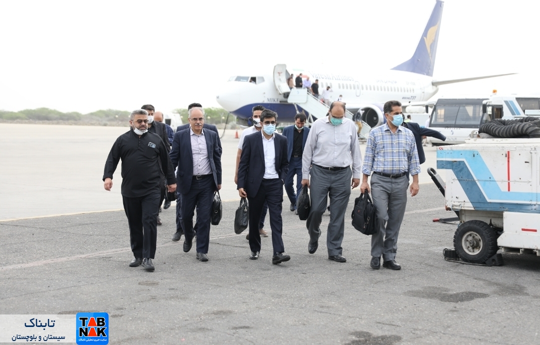 گنج نهفته ایران در کانون توجه وزراتخانه‌های دفاع و نفت/هم‌اکنون: بازدید مدیران ارشد نفتی و دفاعی از شهرک پتروشیمی مکران چابهار