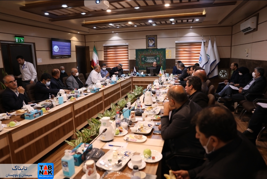 گنج نهفته ایران در کانون توجه وزراتخانه‌های دفاع و نفت/هم‌اکنون: بازدید مدیران ارشد نفتی و دفاعی از شهرک پتروشیمی مکران چابهار