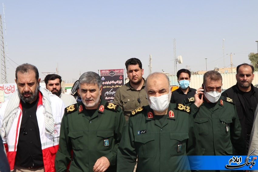 یک هزار دستگاه اتوبوس سپاه نقل و انتقال زوار را در داخل کشور انجام میدهند یک هزار دستگاه اتوبوس سپاه نقل و انتقال زوار را در داخل کشور انجام میدهند