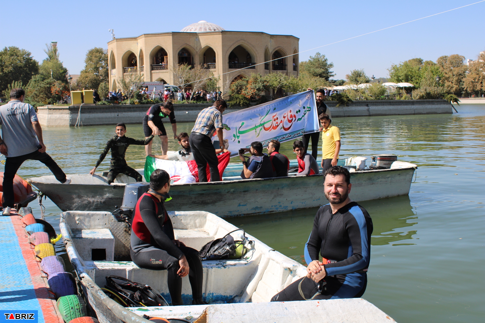مانور امداد و نجات در ائل گلی تبریز مانور امداد و نجات در ائل گلی تبریز