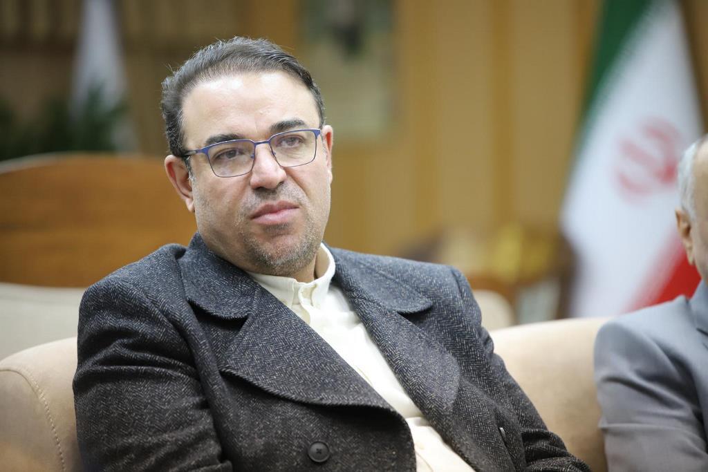 گیلان، هاب تجارت آسیا میشود/اعتبارات کلان برای توسعه صنعتی گیلان اختصاص داده میشود گیلان، هاب تجارت آسیا میشود/اعتبارات کلان برای توسعه صنعتی گیلان اختصاص داده میشود