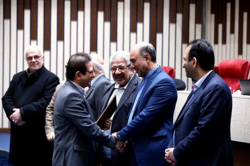 اعطای اعتبارنامه اعضای منتخب دهمین دوره انتخابات هیئت مدیره نظام مهندسی ساختمان  خراسان رضوی