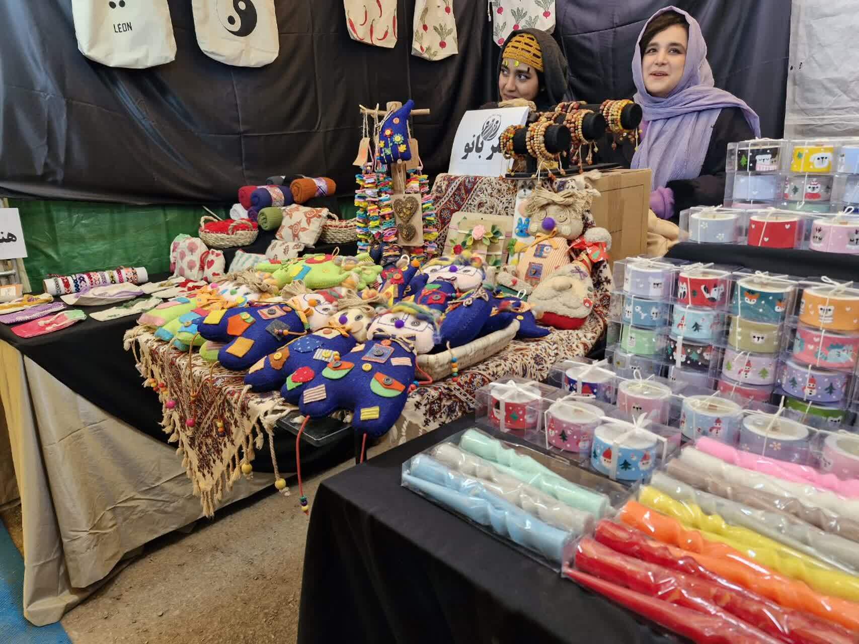 مجوزهای لازم برای راهاندازی مشاغل خانگی صادر شد/بهبود معیشت خانوادههای اسلامشهری با برگزاری نمایشگاههای محلی