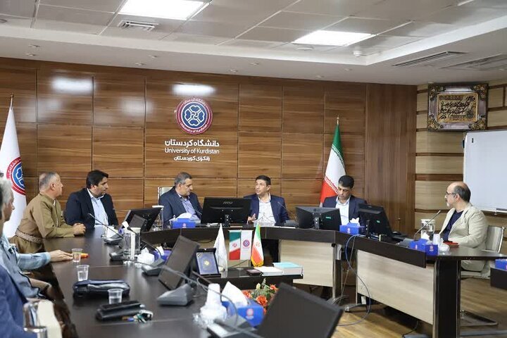 توسعه متوازن زیرساختهای عمرانی و فرهنگی اولویت مدیریت شهری سنندج است توسعه متوازن زیرساختهای عمرانی و فرهنگی اولویت مدیریت شهری سنندج است