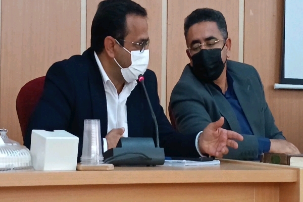 «سلامت یا آموزش؟»؛ جدال بر سر تعطیلی مدارس در آستانه موج جدید آنفلوانزا «سلامت یا آموزش؟»؛ جدال بر سر تعطیلی مدارس در آستانه موج جدید آنفلوانزا