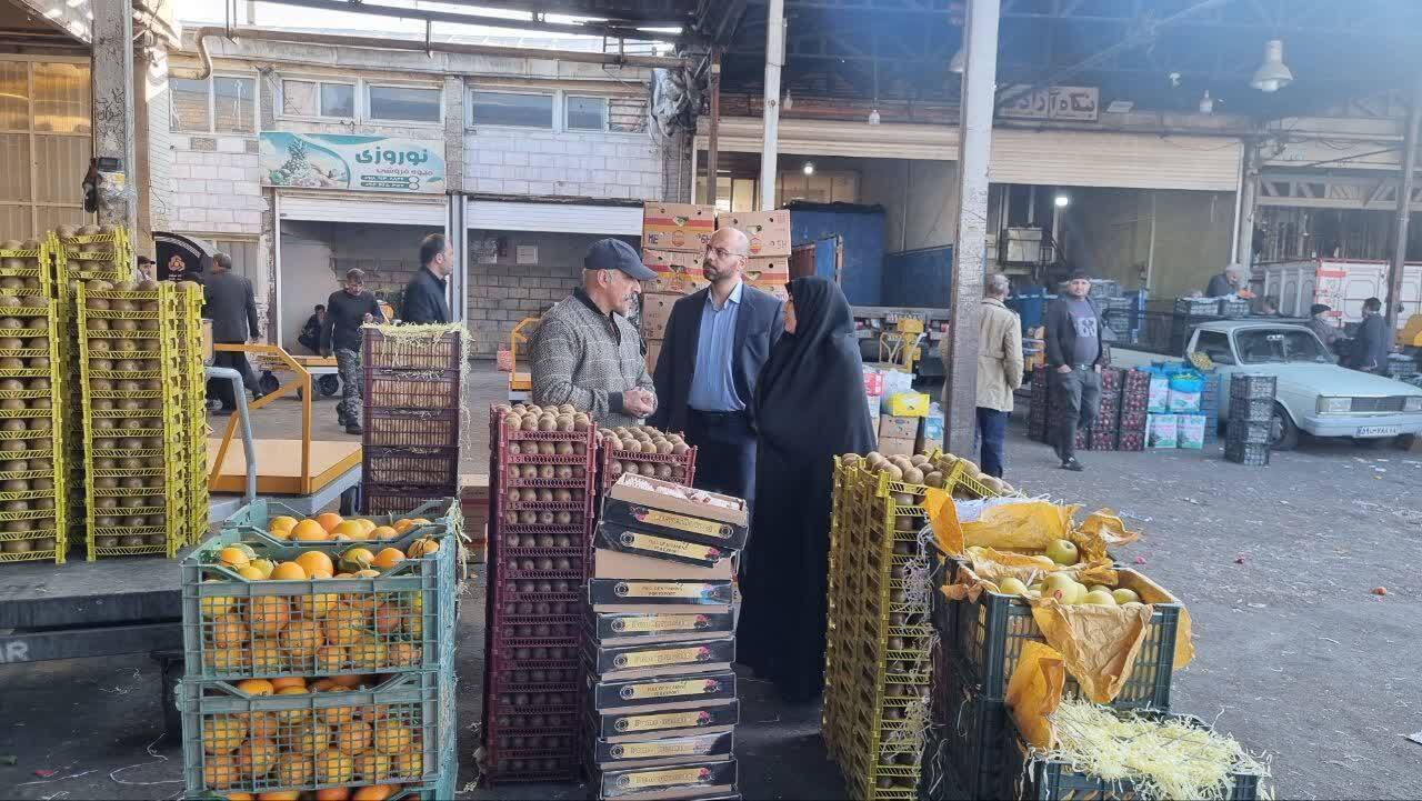 صدور حکم پلمب پنج حجره گرانفروش در میدان میوه و تره‌بار همدان