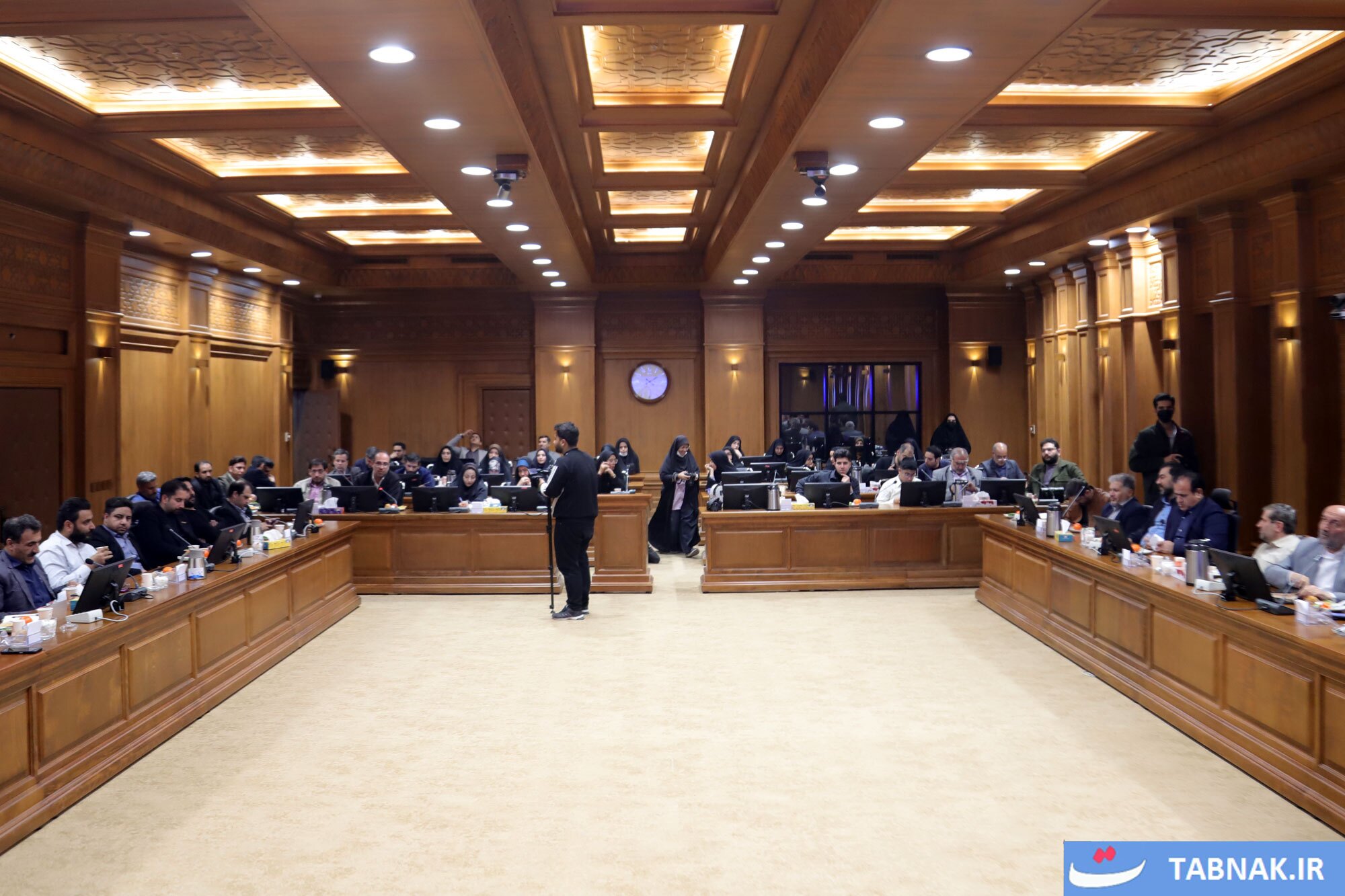 عکس: نشست خبری نماینده مردم قم در مجلس در آستانه روز مجلس